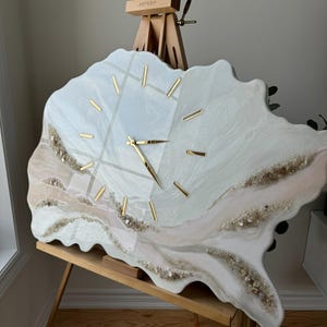 Resin clocks for wall, Unique resin art clock, Large epoxy wall clock, Resin art wall art, Resin wall clock, Geode clock, Stone cut